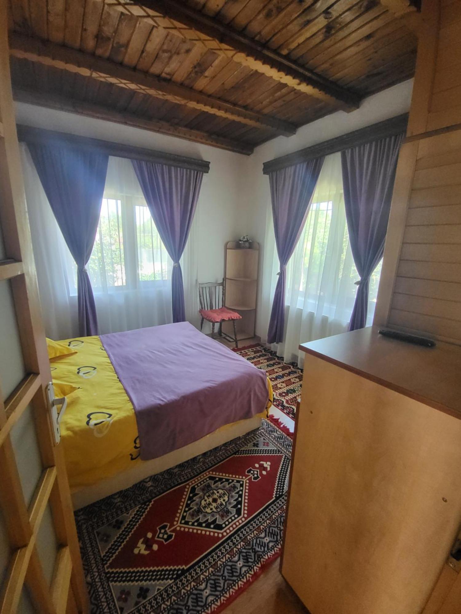 Casa Roza Lägenhet Breaza  Exteriör bild